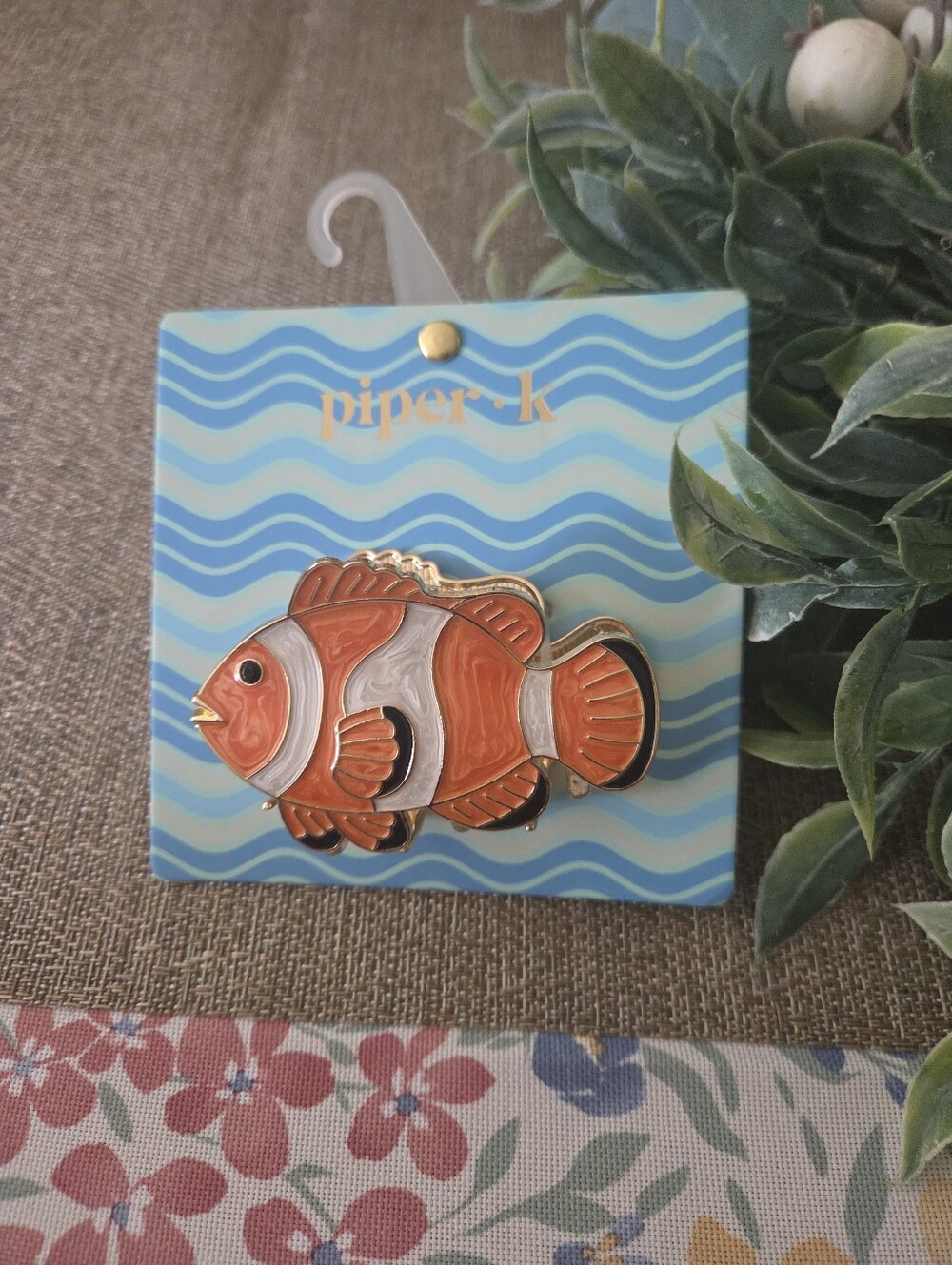 Piper Enamel Clownfish Hair Clip in Orange, White & Gold